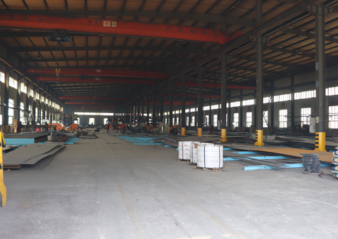 龍鳳廠區(qū)一車(chē)間